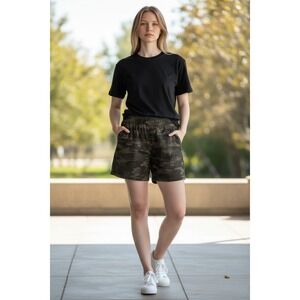 NWT Social Standard by Sanctuary Tencel Shorts Women's M Camo Fortune 🌿✨
